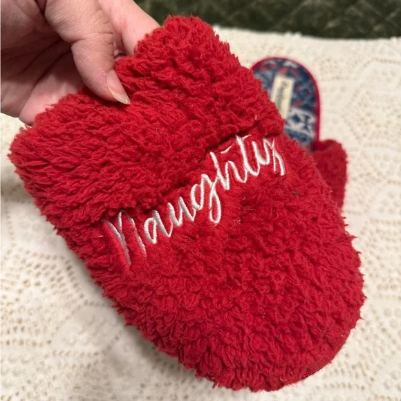 Dearfoams Naughty & Nice Slippers - Picture 2 of 8
